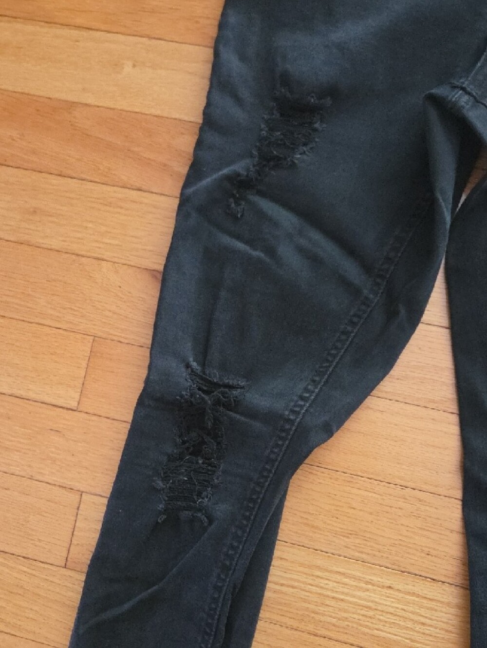 refuge Black Skinny Ripped Jeans - Picture 3 of 11